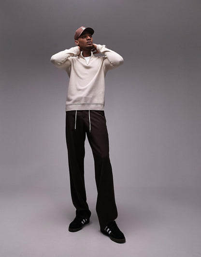 Essentials 1/4 Zip