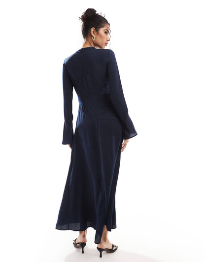 Ruched Side Cowl Neck Maxi Dress With Asymmetric Tier