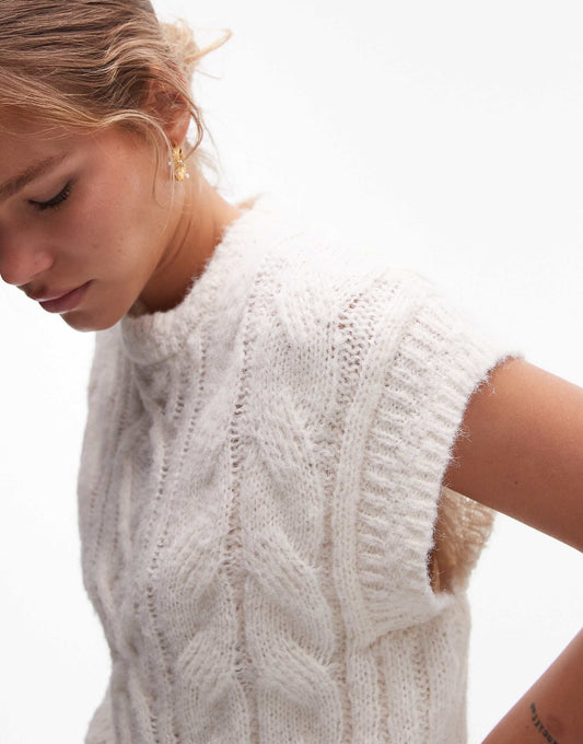 Knitted Crew Cable Vest