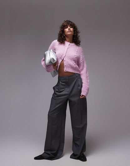 Knitted Cropped Fluffy Cable Cardigan
