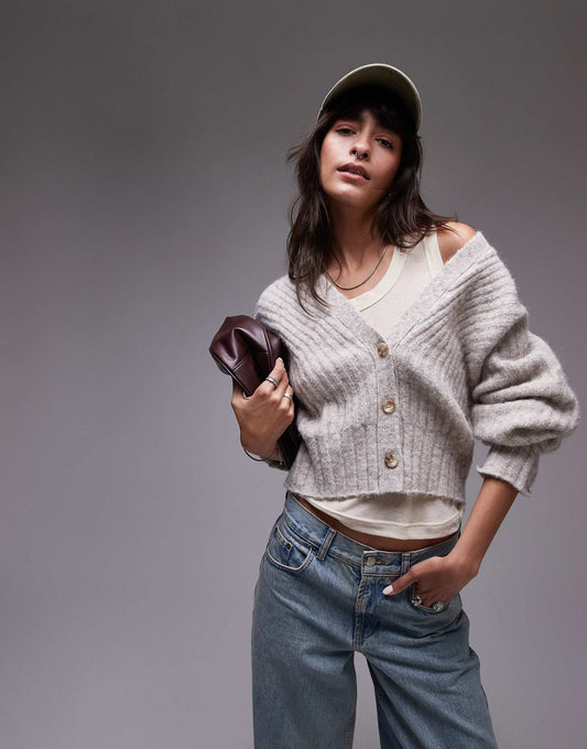 Knitted Ovoid Sleeve V-Neck Cardigan