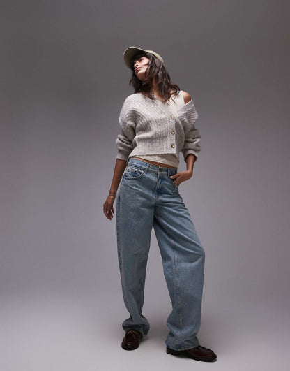Knitted Ovoid Sleeve V-Neck Cardigan