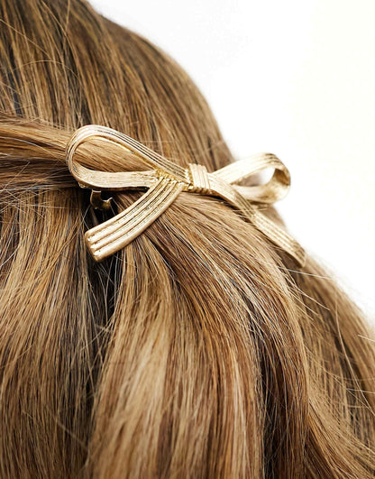 Barrette Hair Clip With Bow Detail