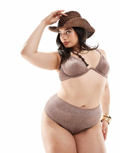 Curve Underwire Bikini Top