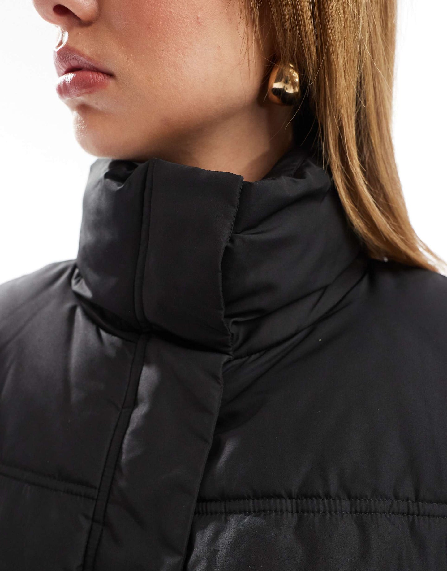 Funnel Neck Puffer Gilet