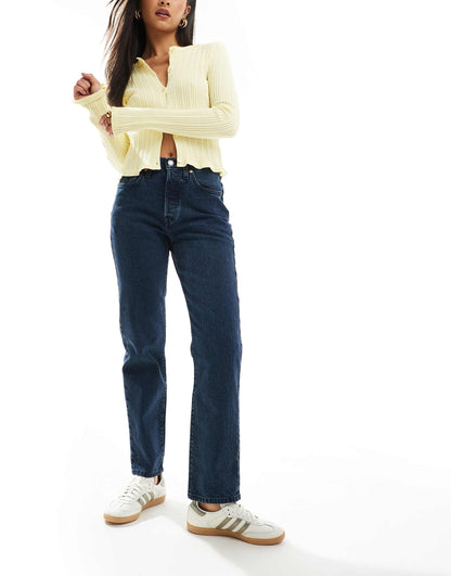 501 Straight Fit Crop Jeans