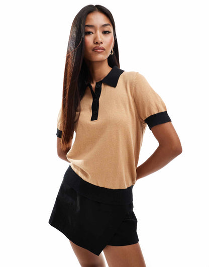 Oxford Comma Contrast Detail Short Sleeve Knit Polo