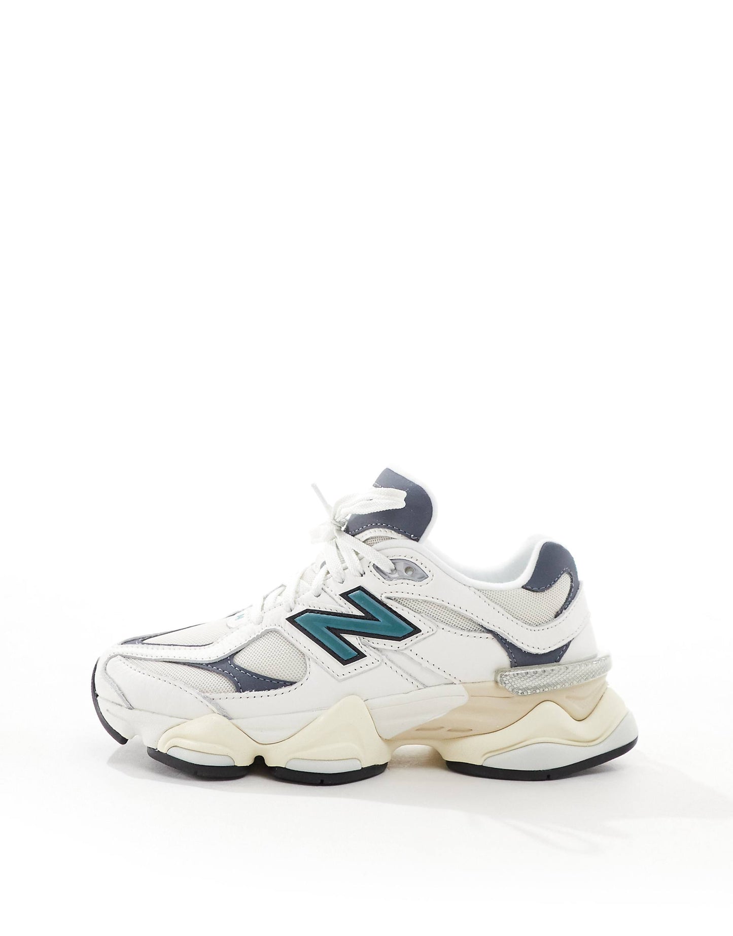 9060 Trainers