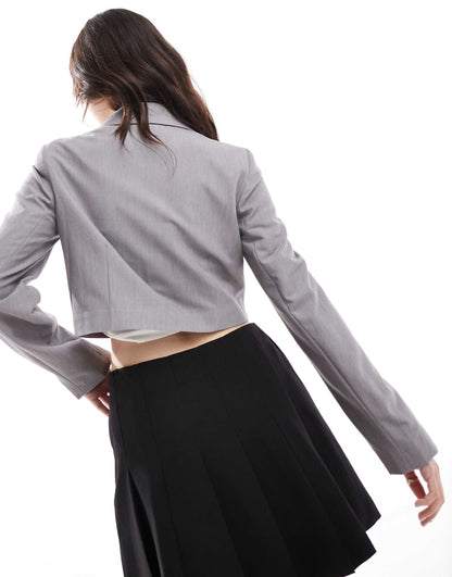 Relaxed Cropped Blazer