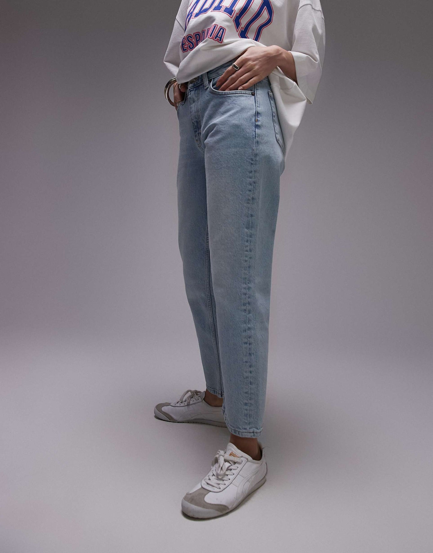 Mid Rise Straight Cropped Jean