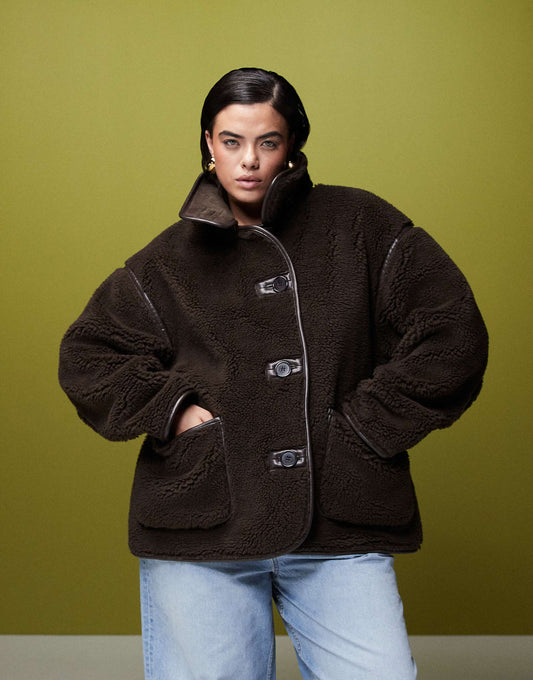 Curve Borg Funnel Neck Jacket