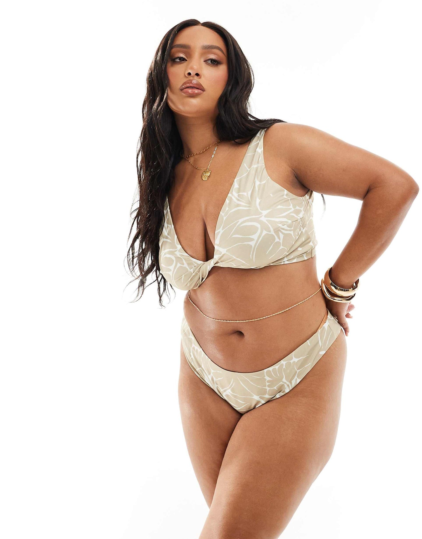 Curve Twist Front Crop Bikini Top