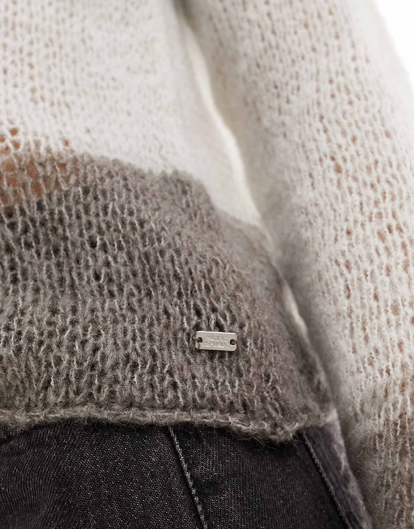 Fine Gauge Knit Long Sleeved Jumper