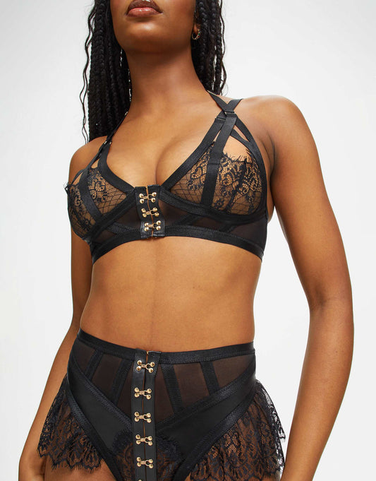 Exuberant Crotchless Set
