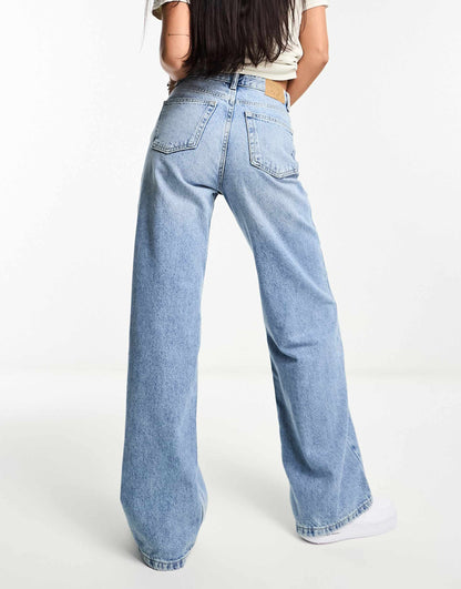 High Rise Wide Leg Jean