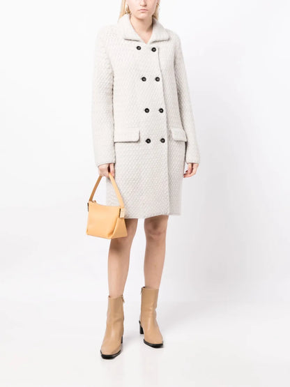 Pointed-Flat Collar Coat