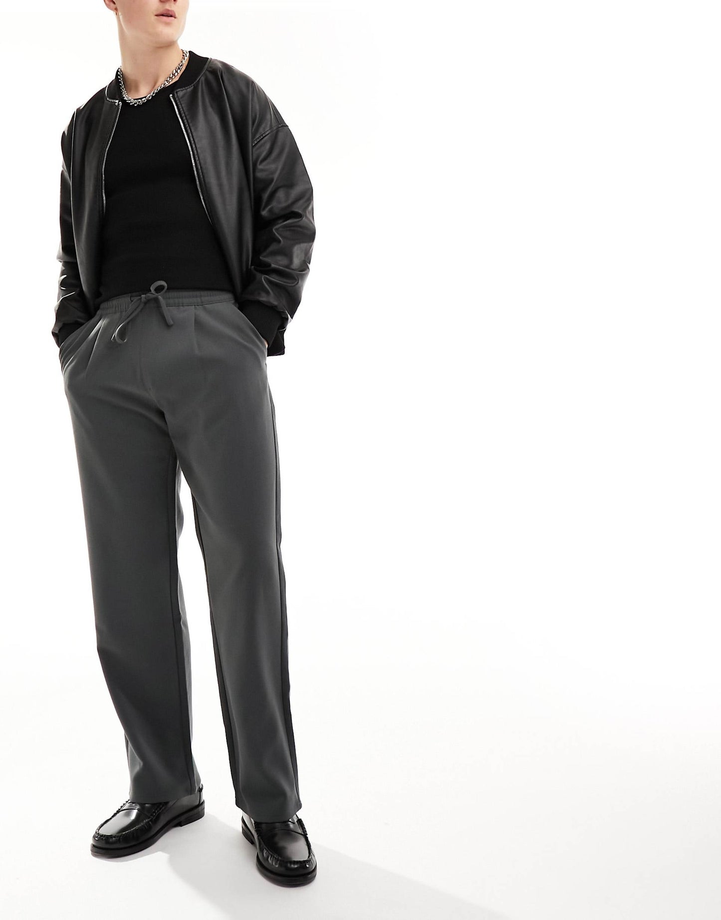 Wide Leg Tailored Trouser