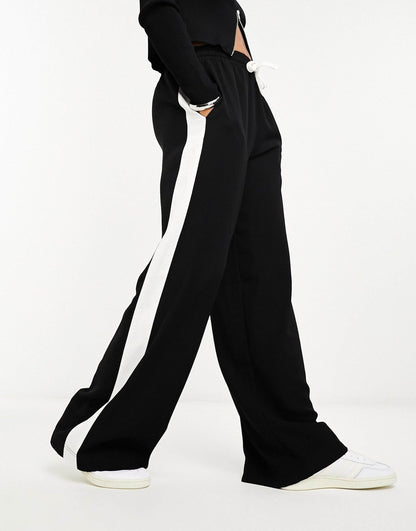 Pull On Trousers With Contrast Panel