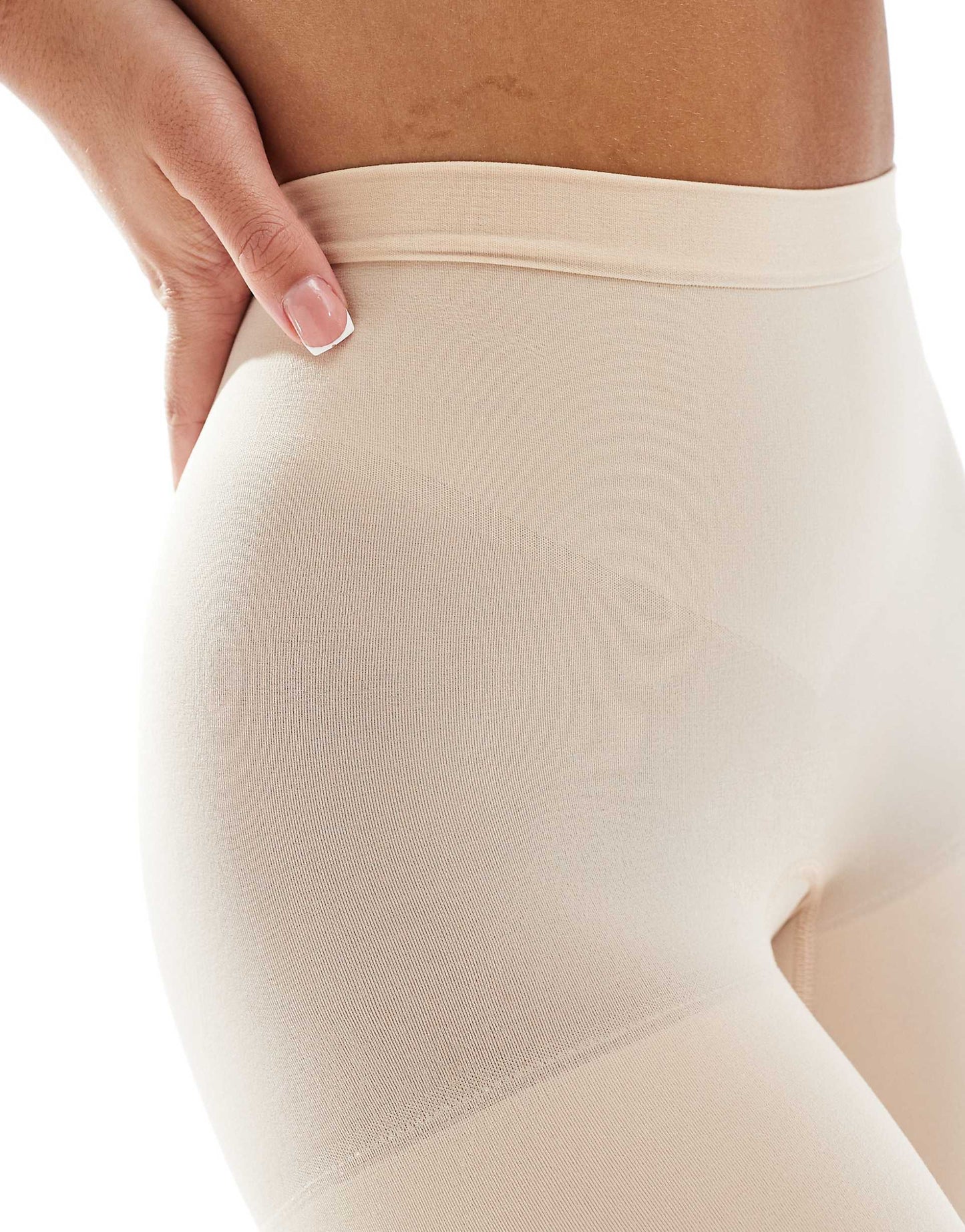 Everyday Seamless Shaping Short