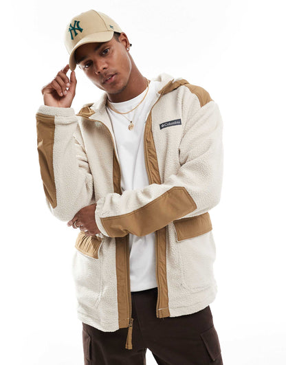 Landroamer Fleece