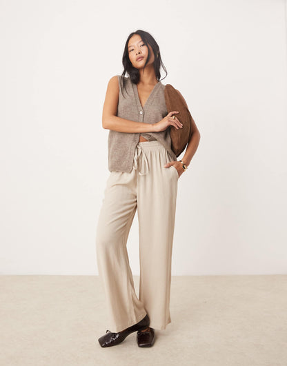 Petite Linen Touch Tie Waist Wide Leg Trousers