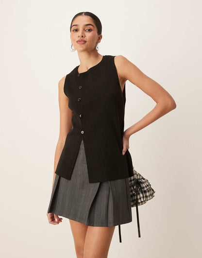 Knitted Structured Asymmetric Button Front Waistcoat With Split