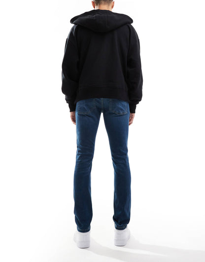 Loom Slim Fit Jeans