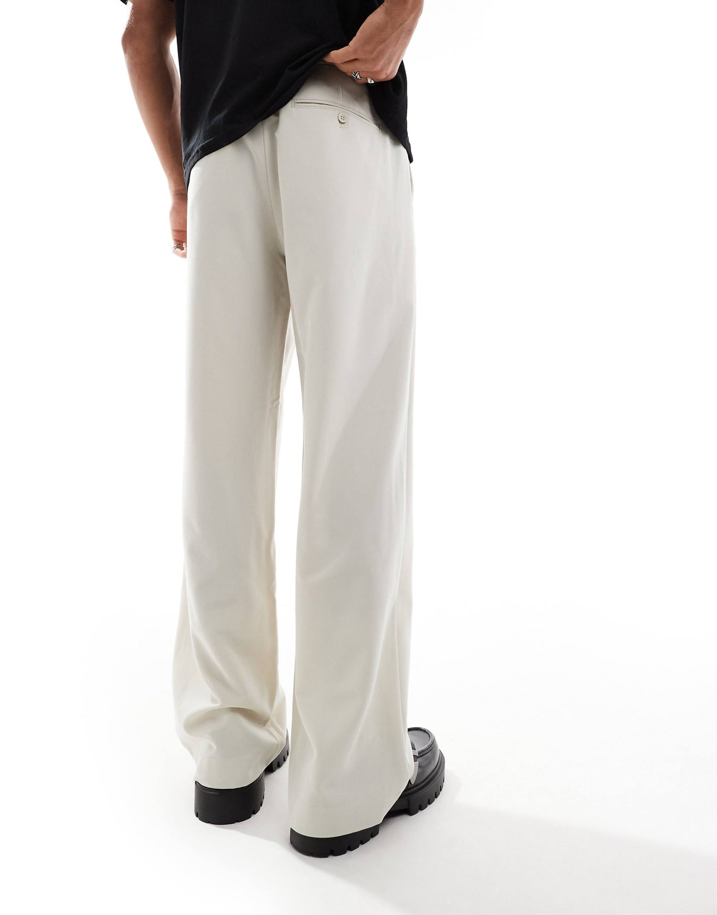 Loose Fit Tailored Trouser