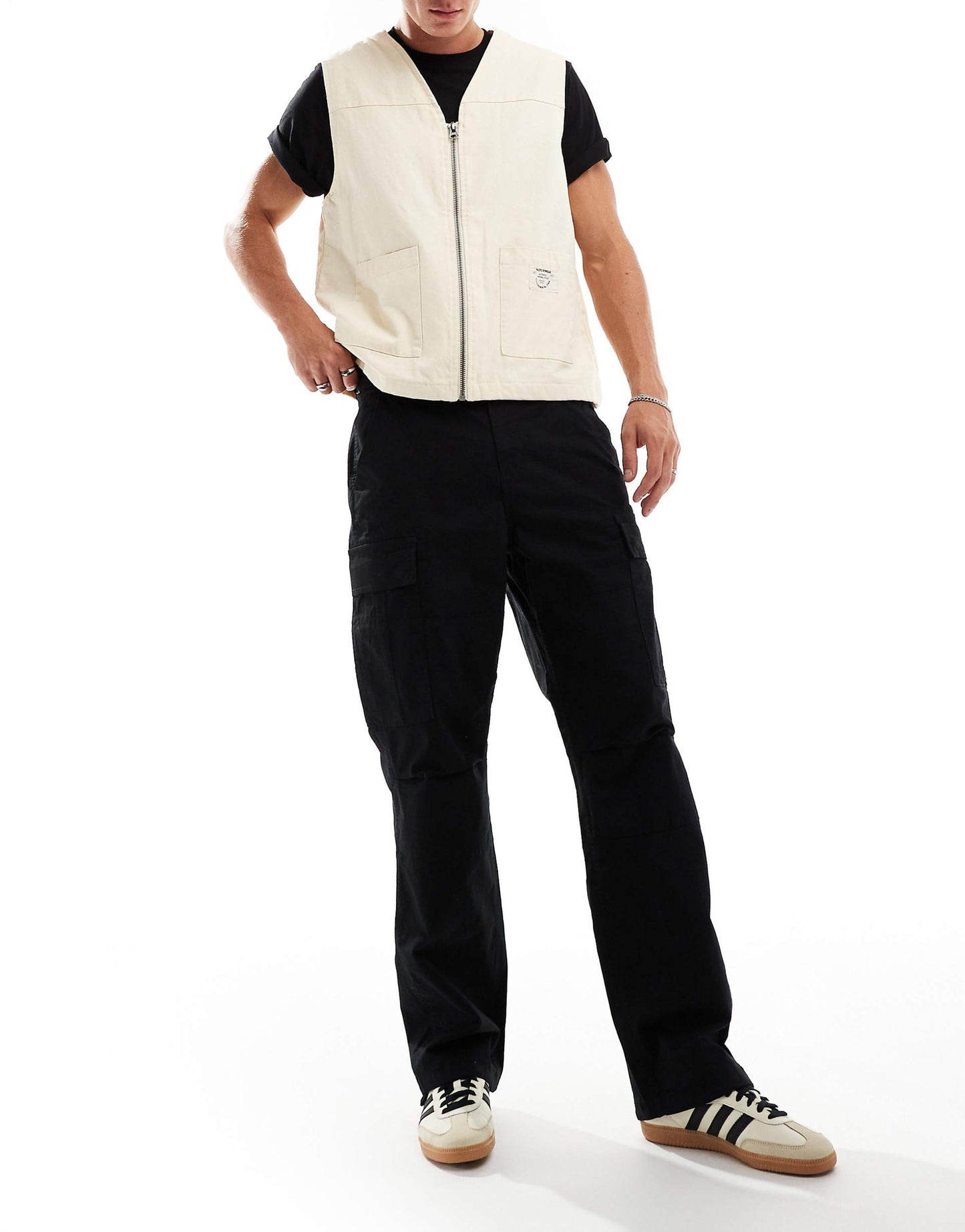 Loose Fit Cargo Trouser