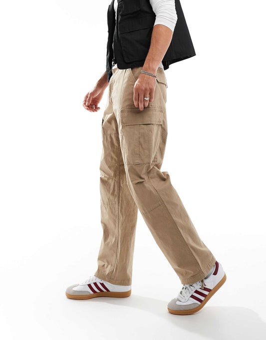 Loose Fit Cargo Trouser