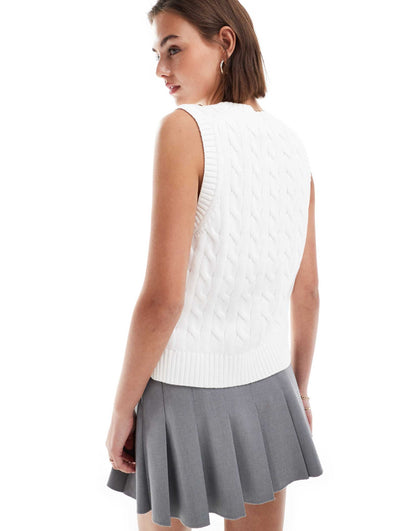 Cable Knit Vest With V Neck