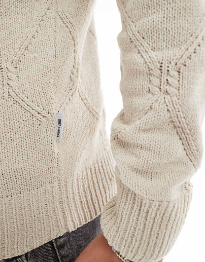Diamond Structure Knitted Jumper