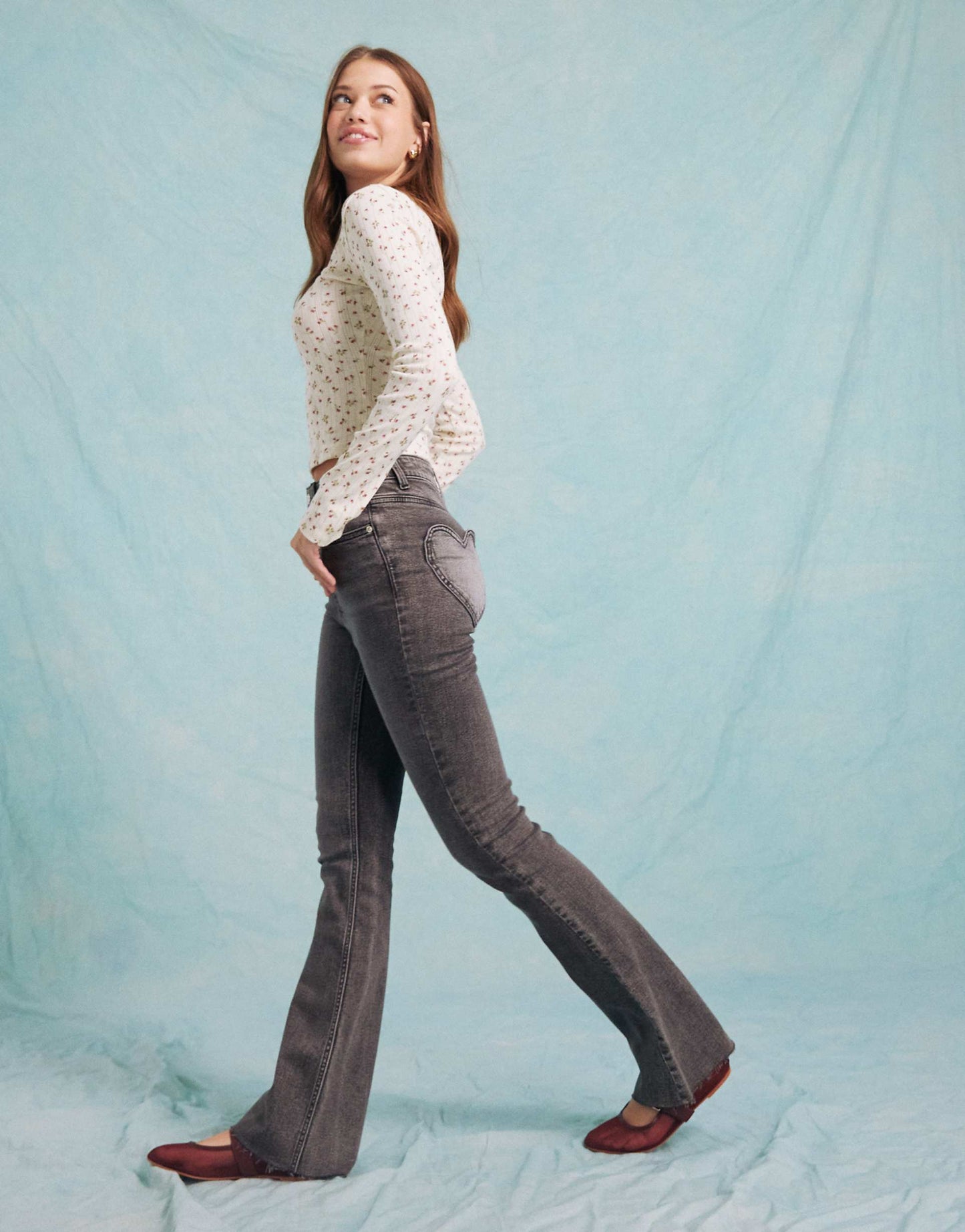 Heart Pocket Flare Jean