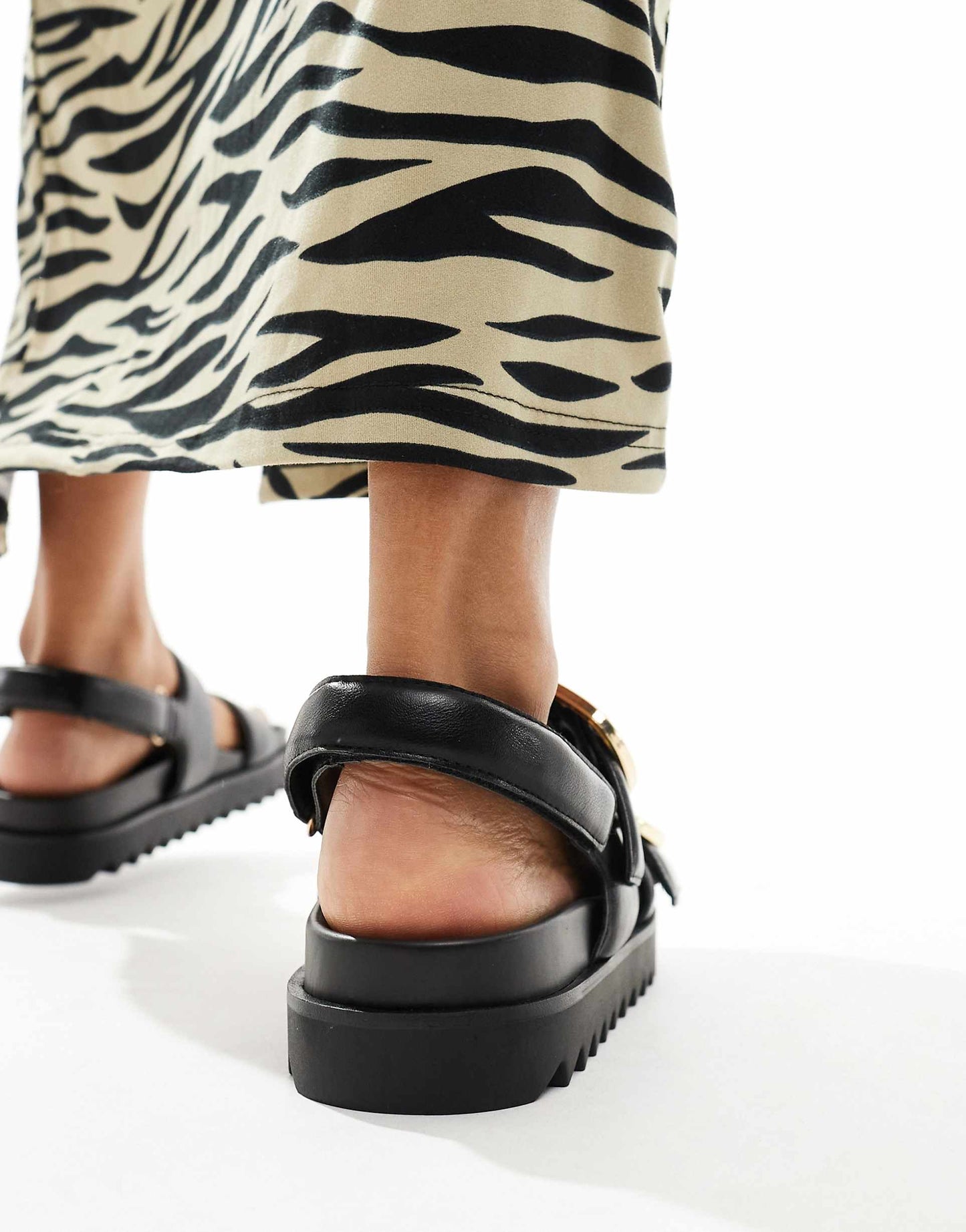 Wide Fit Buckle Sandal