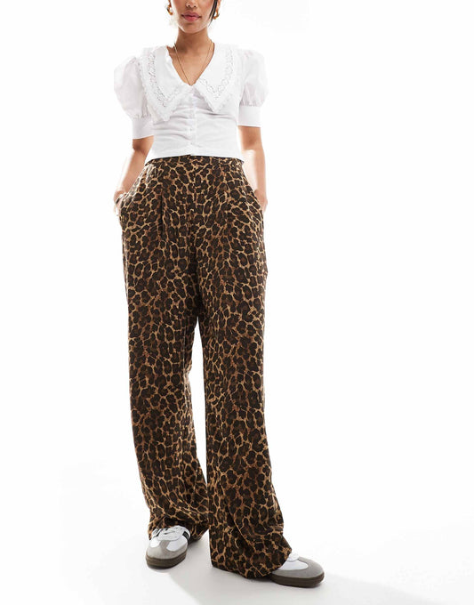 Relaxed Pull On Trousers