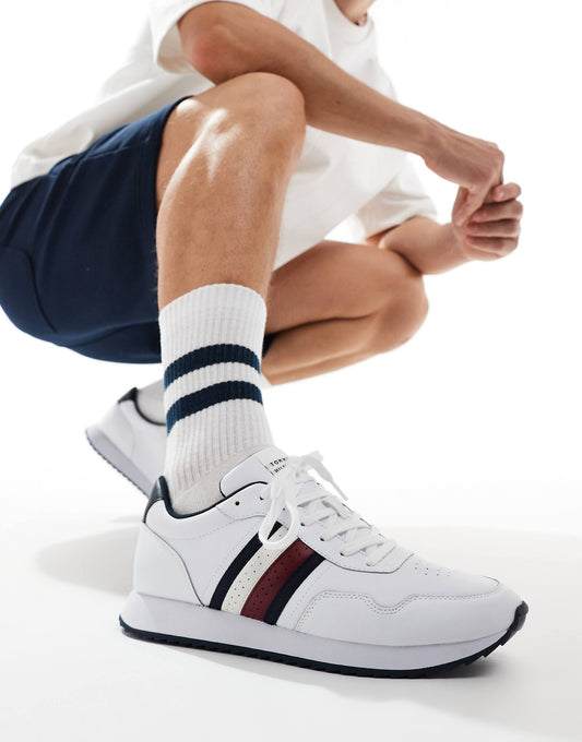 Evo Runner Trainers