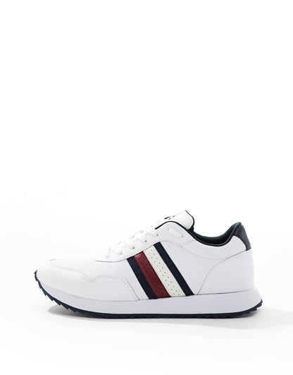 Evo Runner Trainers