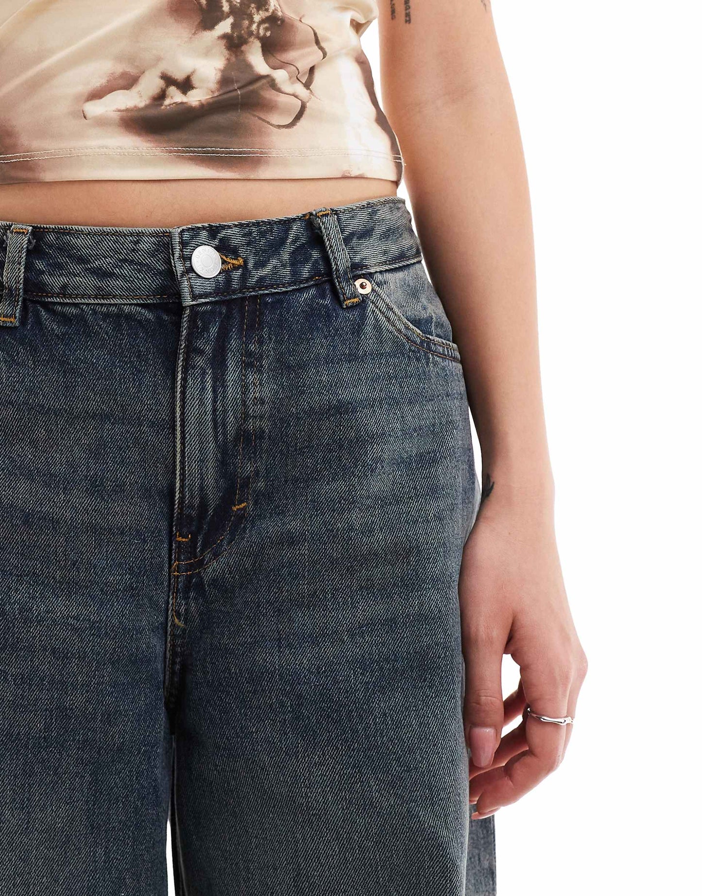 Giga Low Waisted Baggy Wide Fit Jeans