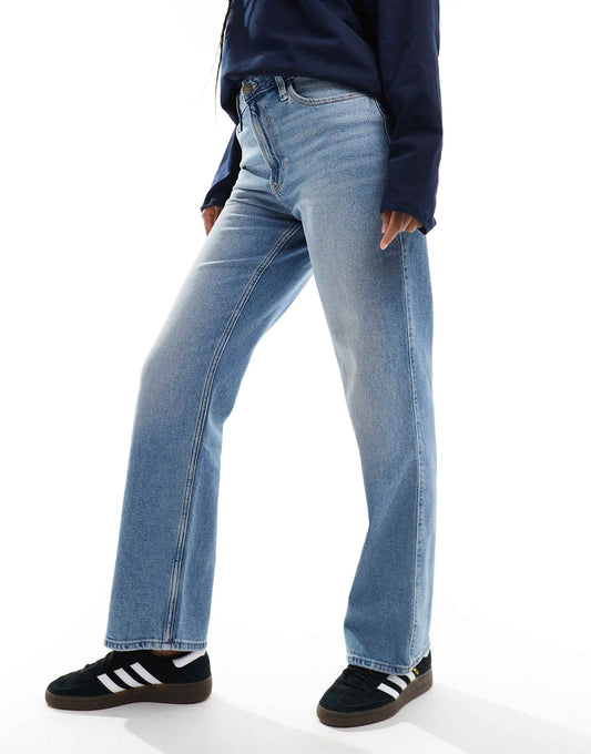 Ultra High Rise Dad Jean