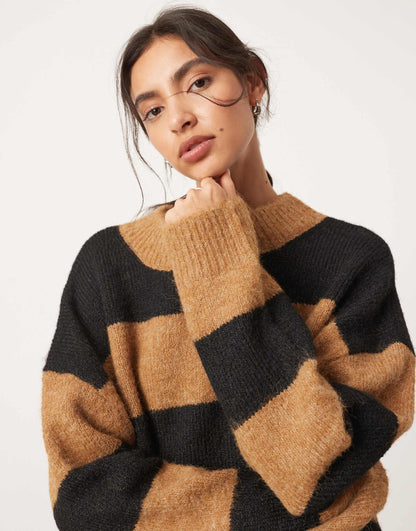 Oversized Crew Neck Knit Striped Jumper