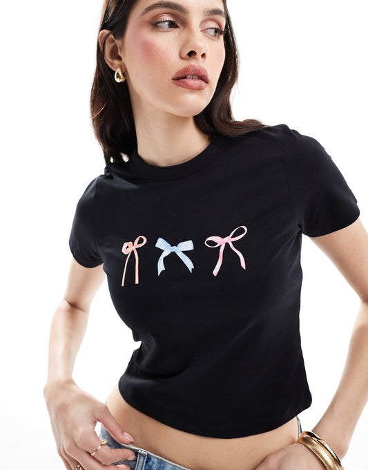 Baby T-Shirt With Bow Print