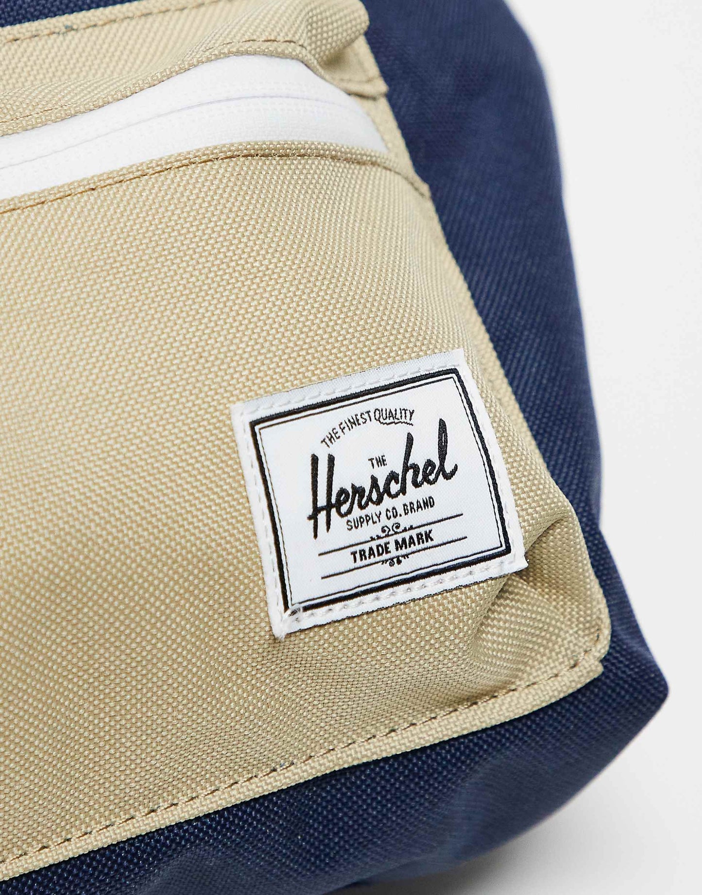 Pop Quiz Hip Pack