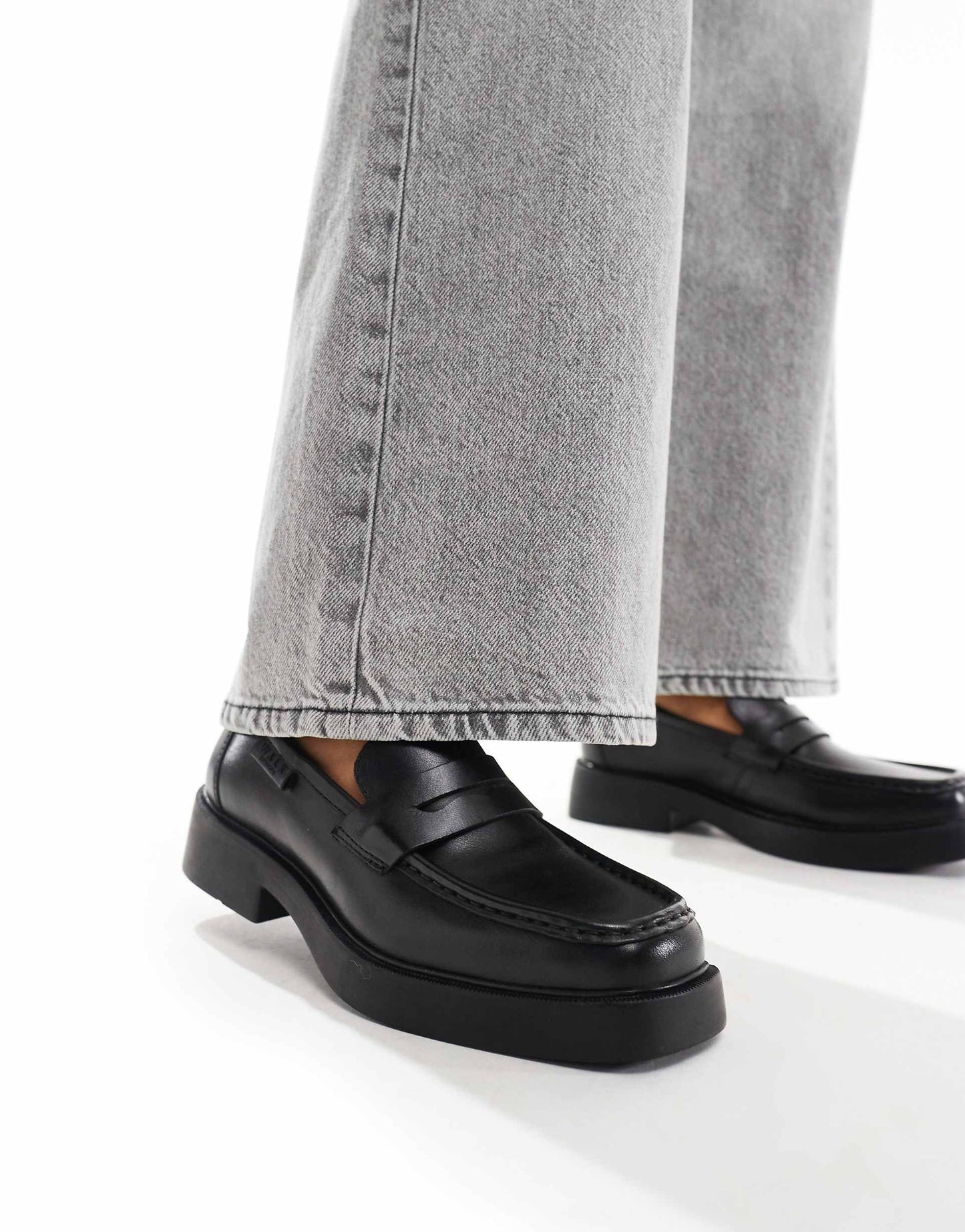 Taylor Saddle Loafer