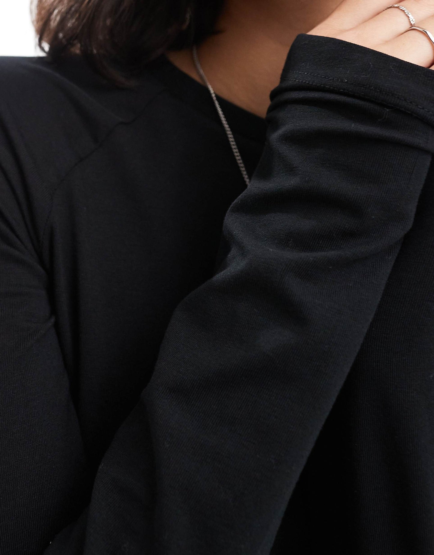 Long Sleeve Fitted T-Shirt