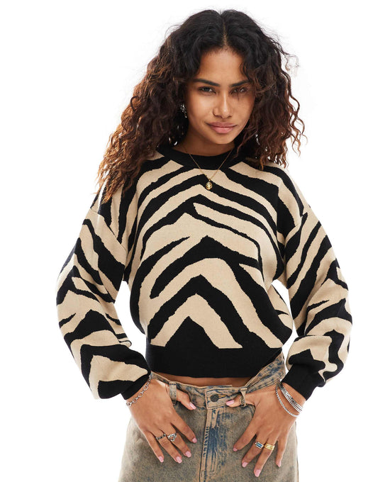 Knitted Jumper Black & Beige Zebra