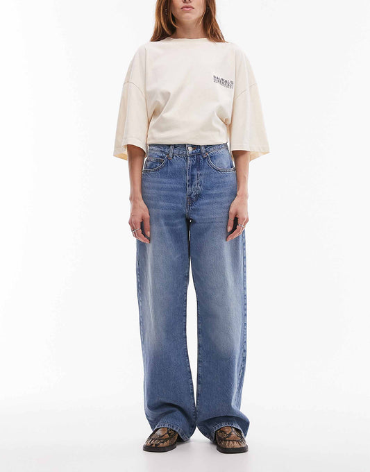 Mid Rise Loose Fit Straight Jean