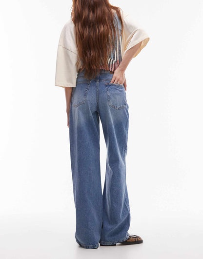 Mid Rise Loose Fit Straight Jean