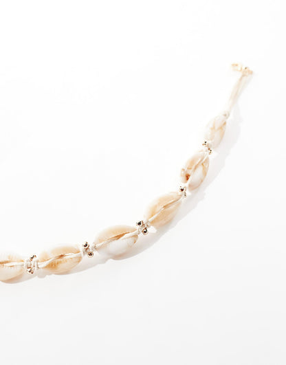 Curve Anklet With Faux Shell And Gold Bead Design