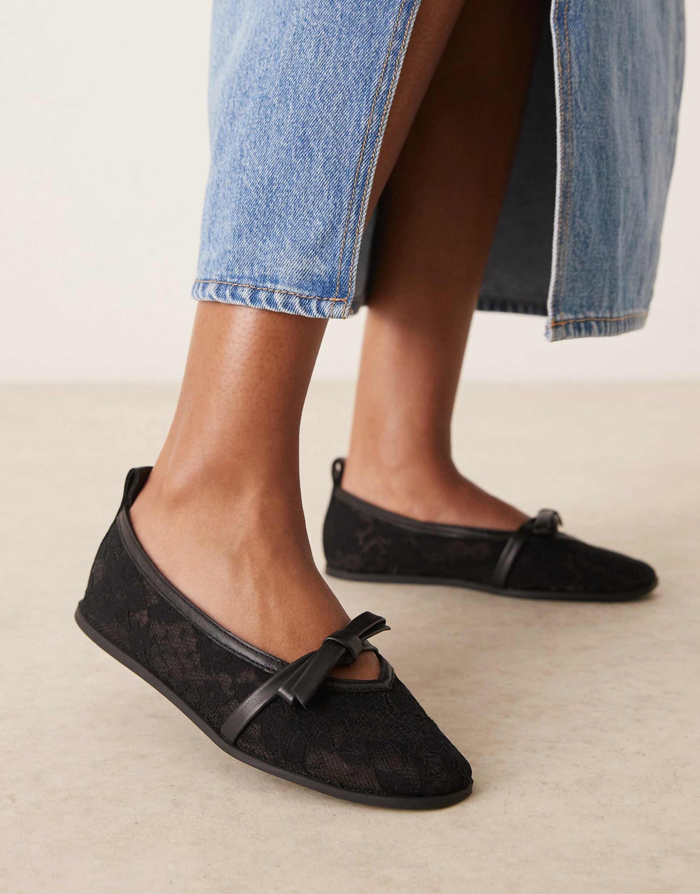 Lace Mesh Ballet Pumps
