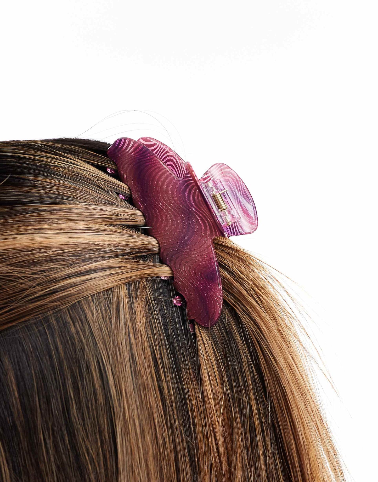 X Asos Exclusive Swirled Claw Clip - Pink